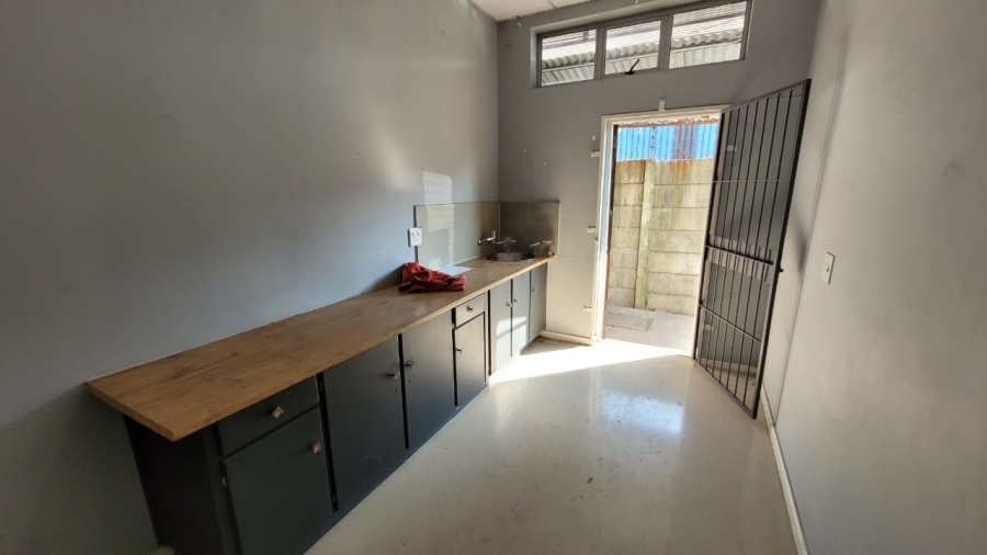 To Let commercial Property for Rent in Epping Industrial Western Cape